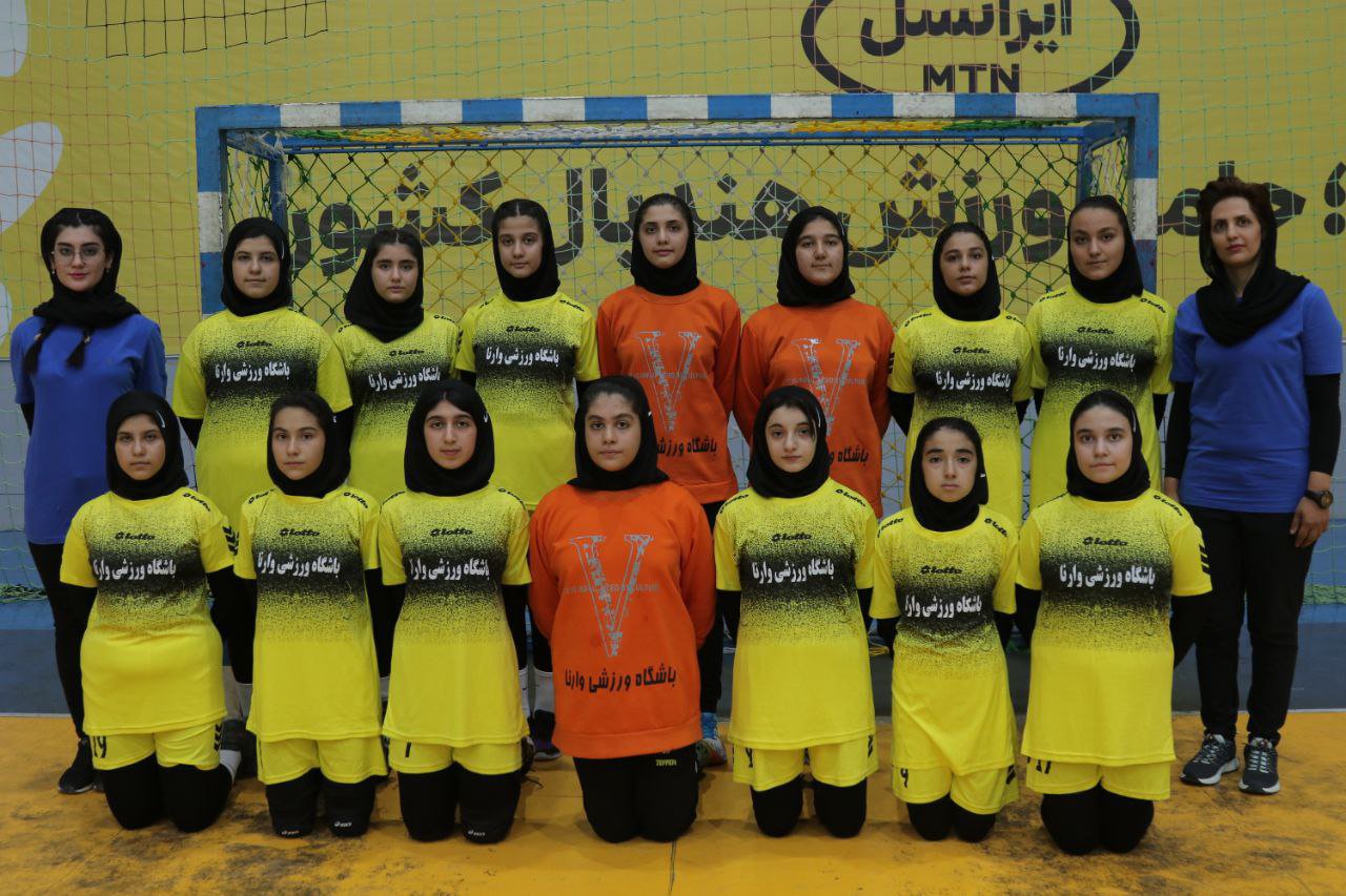  آغاز رقابت جذاب دختران هندبالیست کشور در اصفهان 