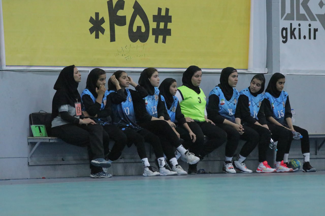  نتایج روز دوم هندبال دختران در اصفهان + برنامه مسابقات روز سوم
