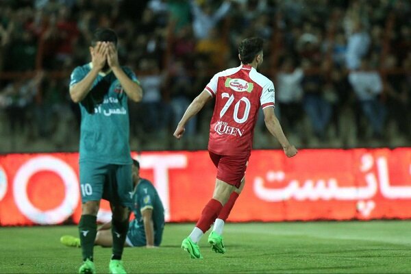 پایان هفته 29 لیگ برتر فوتبال ایران/پرسپولیس همچنان صدرنشین است