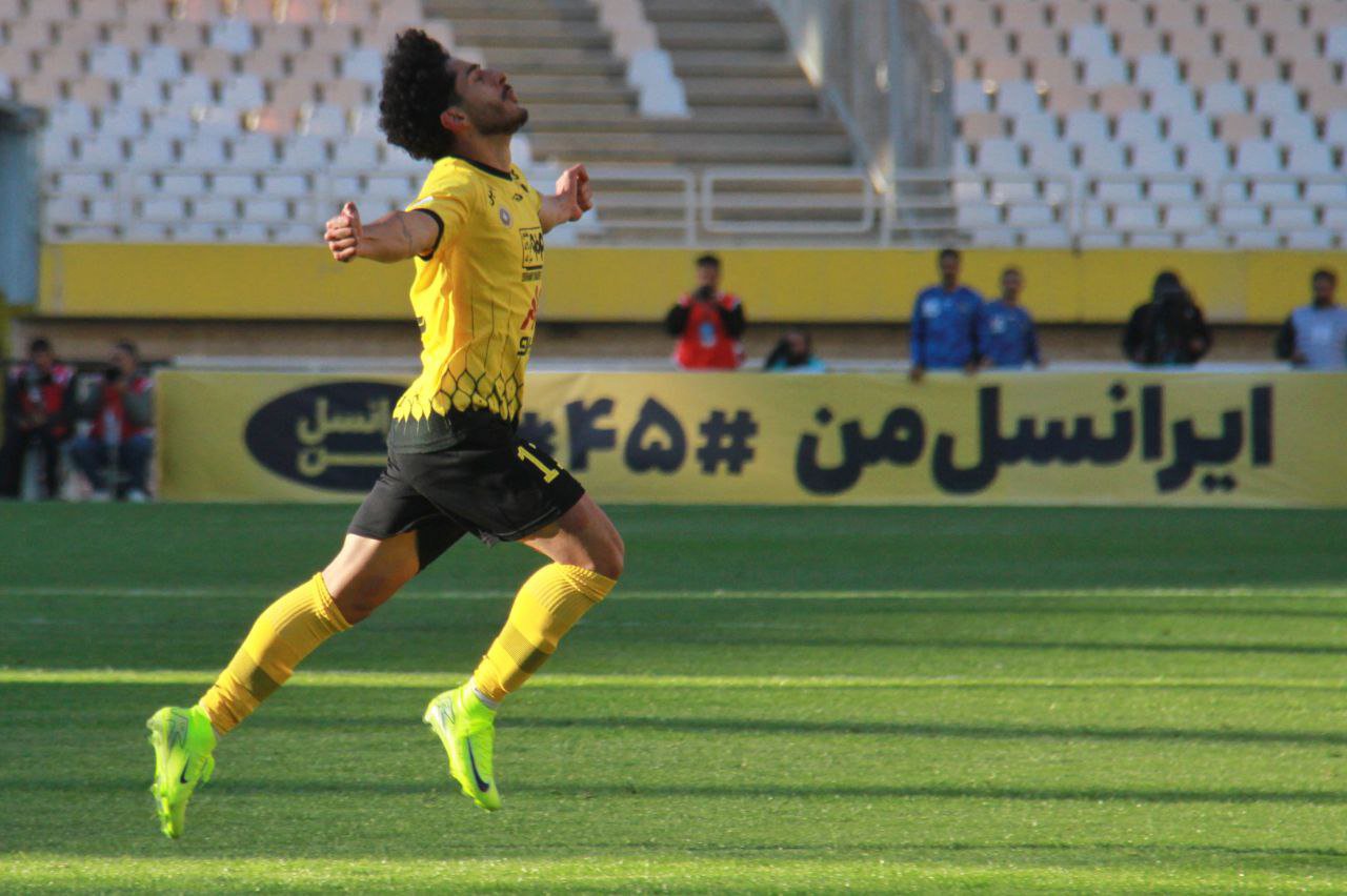 تصاویر دیدار سپاهان و ذوبآهن اصفهان تصاویر دیدار سپاهان و ذوبآهن اصفهان