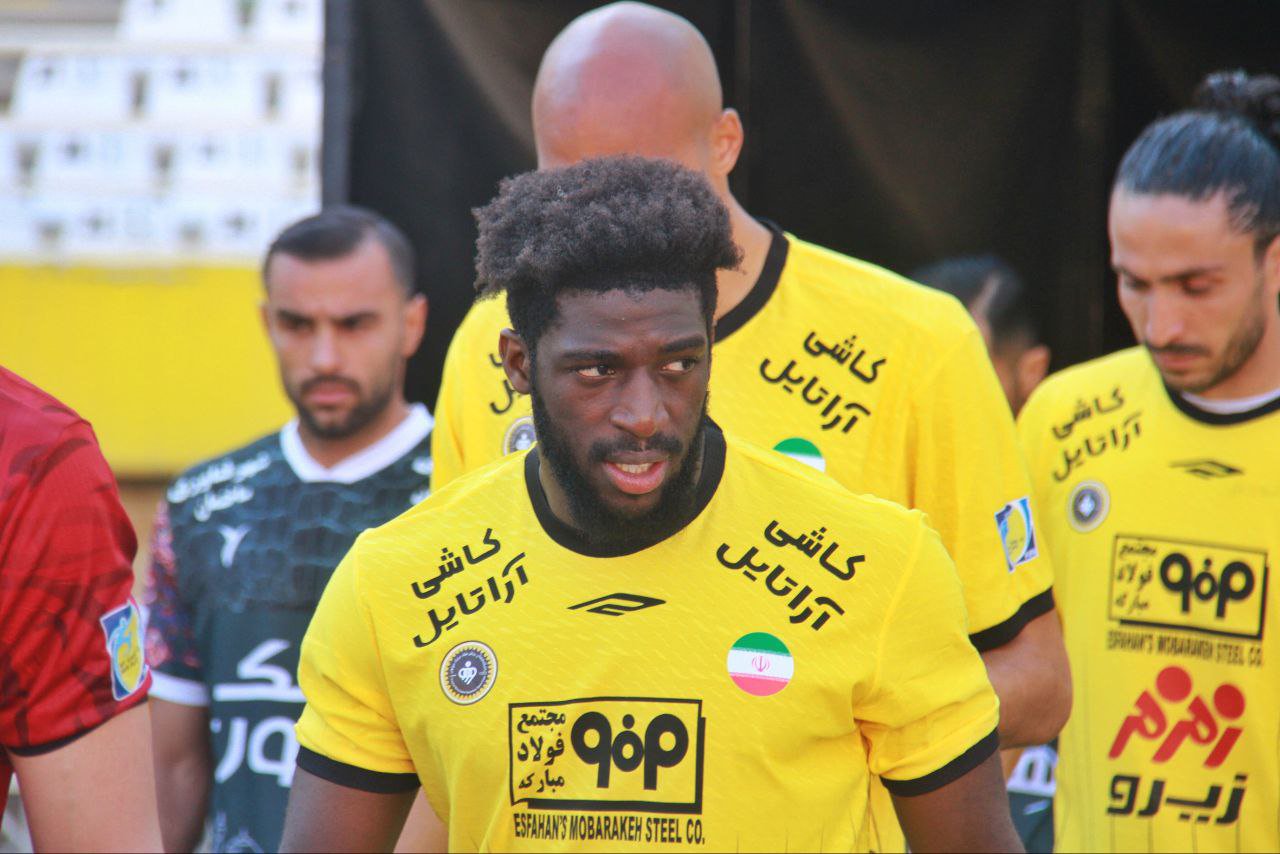 تصاویر دیدار سپاهان و ذوب‌آهن اصفهان