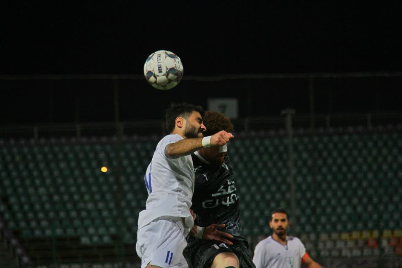 تراکتور پا پس نمیکشد/پرسپولیس همچنان حریف آسان برای سپاهان تراکتور پا پس نمیکشد/پرسپولیس همچنان حریف آسان برای سپاهان