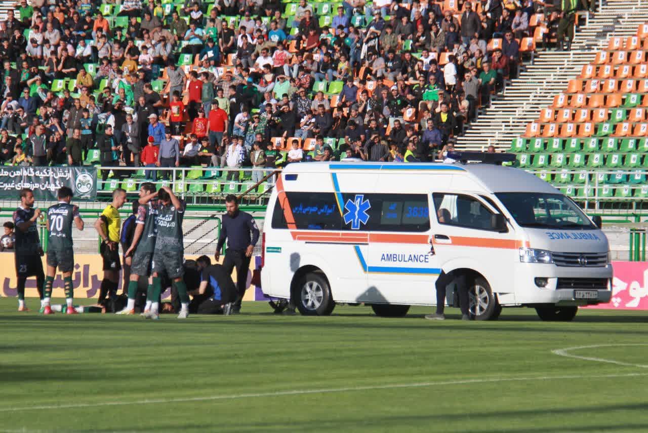 تراکتور پا پس نمیکشد/پرسپولیس همچنان حریف آسان برای سپاهان تراکتور پا پس نمیکشد/پرسپولیس همچنان حریف آسان برای سپاهان