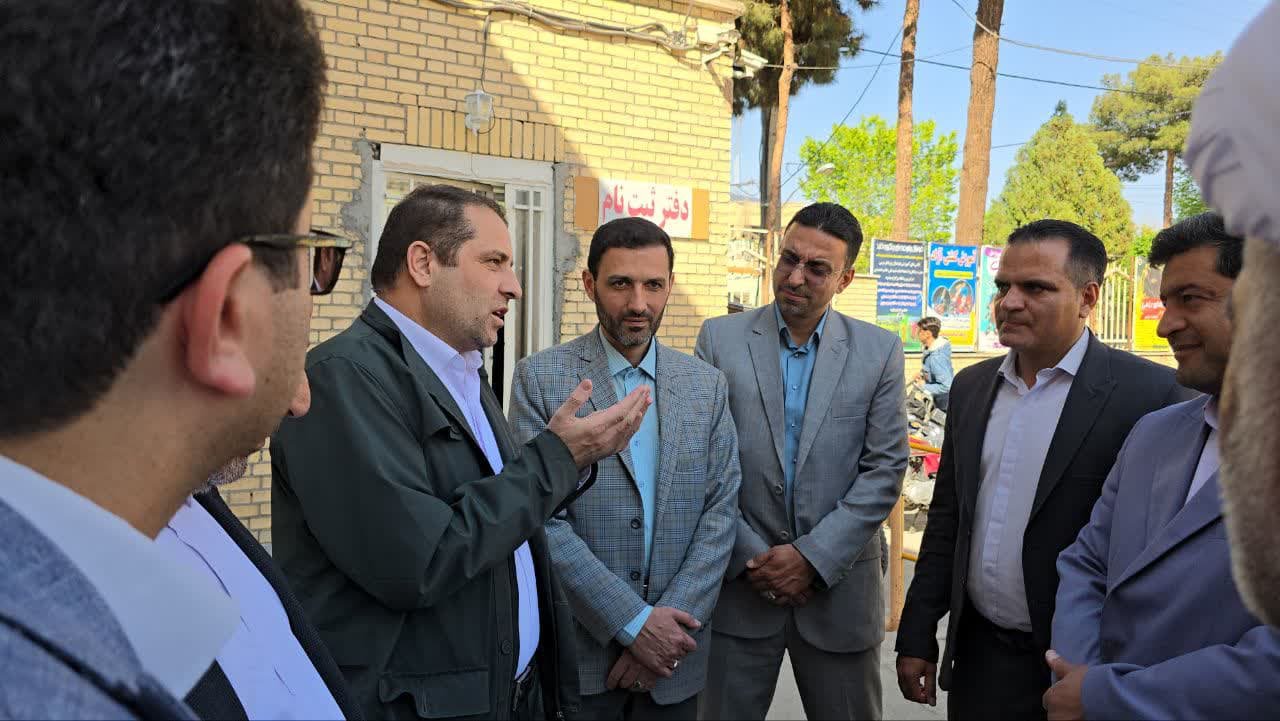 حضور مسئولین وزارت ورزش و جوانان در شهرستان فلاورجان+تصاویر حضور مسئولین وزارت ورزش و جوانان در شهرستان فلاورجان+تصاویر