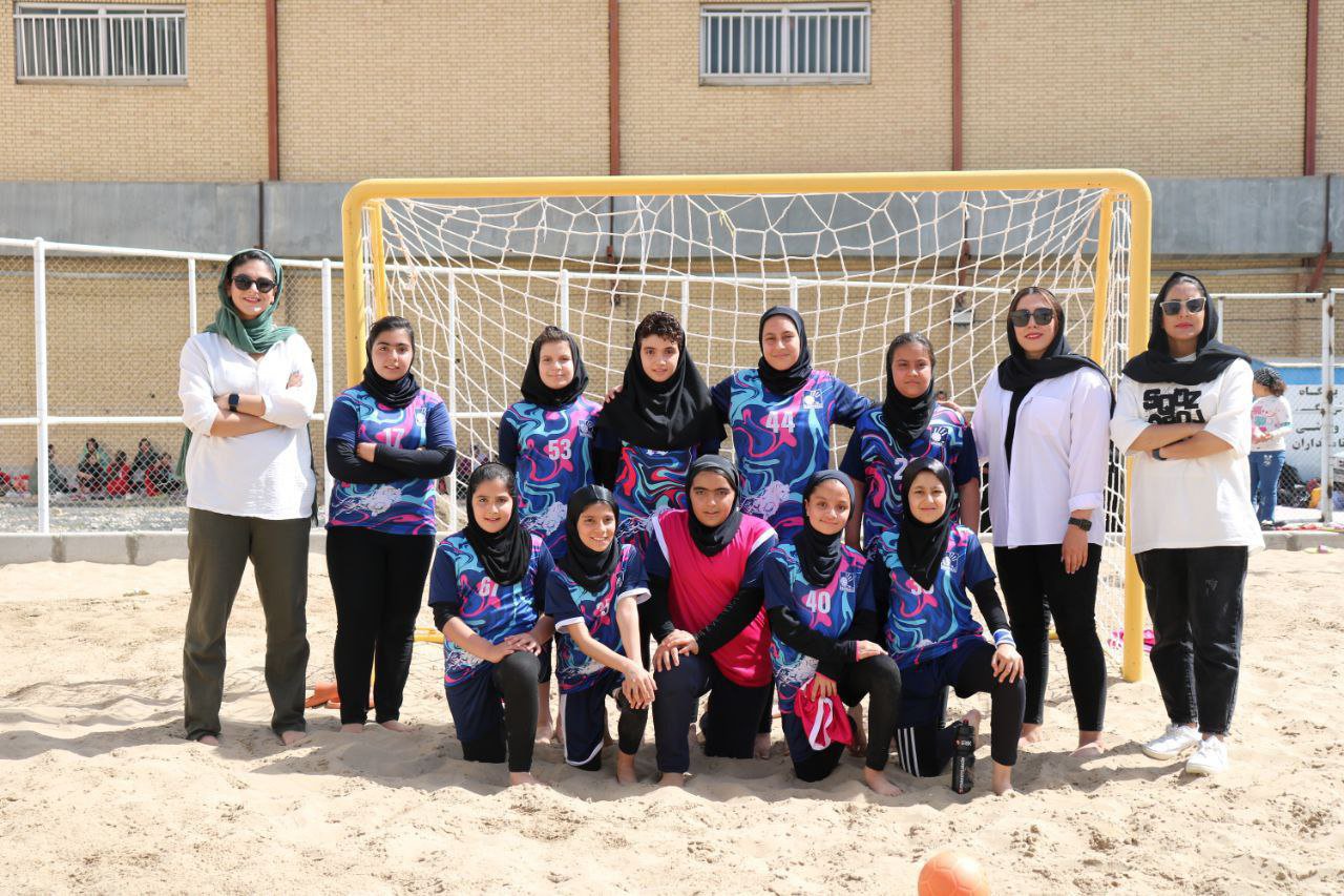 نتایج کامل مسابقات هندبال ساحلی آقایان و بانوان به مناسبت هفته فرهنگی اصفهان 