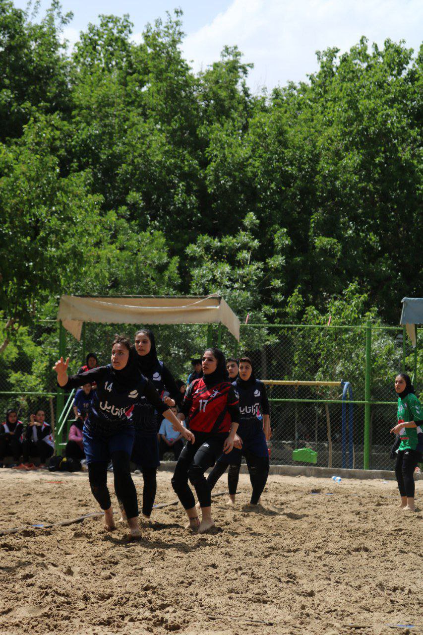 نتایج کامل مسابقات هندبال ساحلی آقایان و بانوان به مناسبت هفته فرهنگی اصفهان 