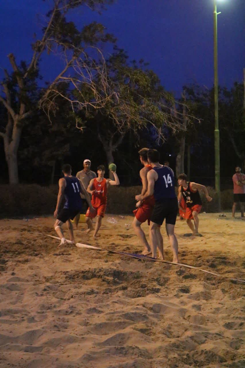 گزارش تصویری روز شنبه مسابقات هندبال ساحلی آقایان و بانوان گزارش تصویری روز شنبه مسابقات هندبال ساحلی آقایان و بانوان