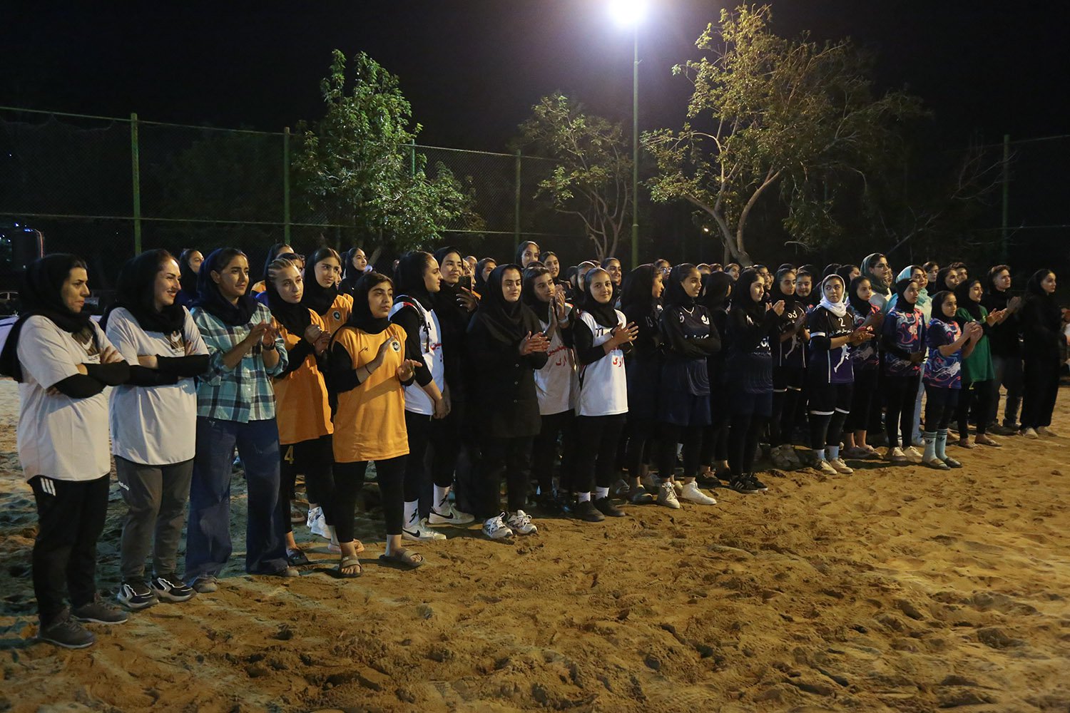 پایان مسابقات هندبال ساحلی هفته فرهنگی اصفهان+تصاویر پایان مسابقات هندبال ساحلی هفته فرهنگی اصفهان+تصاویر