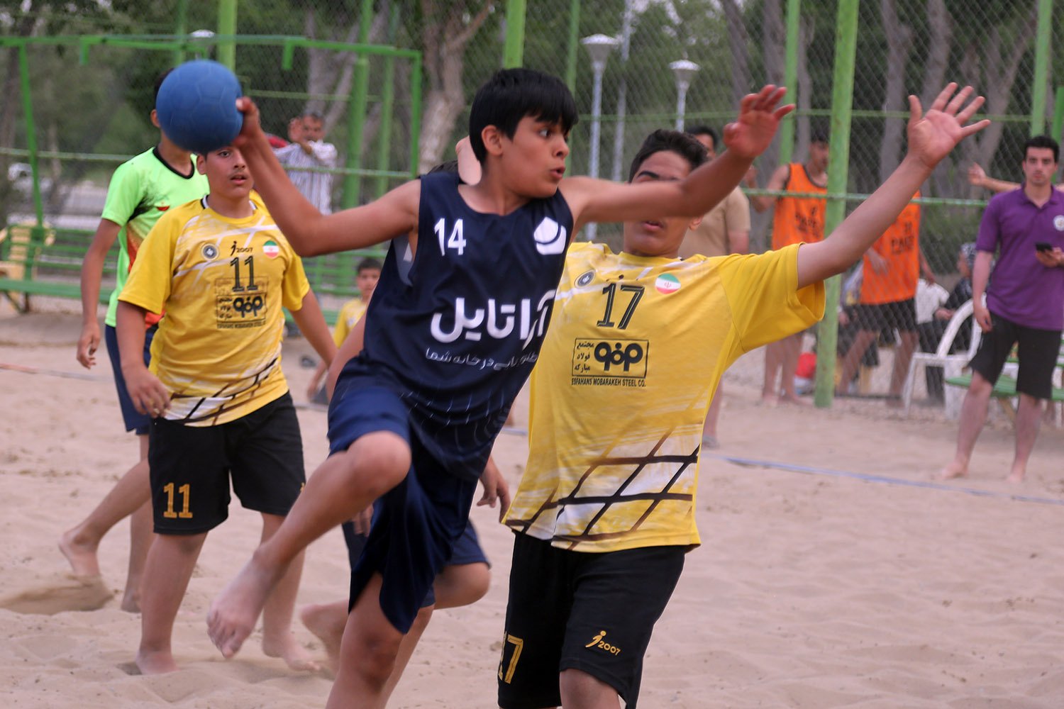 پایان مسابقات هندبال ساحلی هفته فرهنگی اصفهان+تصاویر پایان مسابقات هندبال ساحلی هفته فرهنگی اصفهان+تصاویر