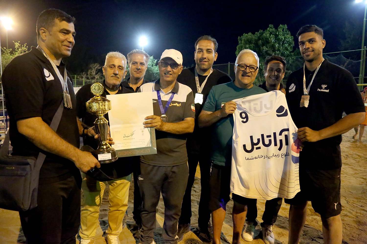 پایان مسابقات هندبال ساحلی هفته فرهنگی اصفهان+تصاویر پایان مسابقات هندبال ساحلی هفته فرهنگی اصفهان+تصاویر