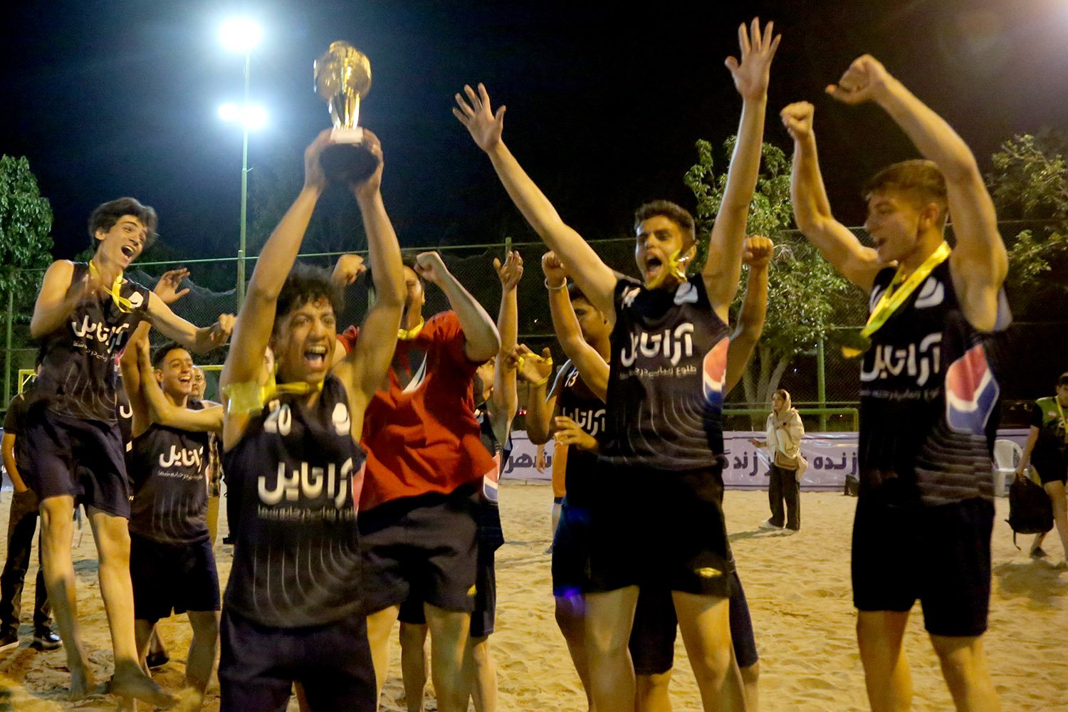 پایان مسابقات هندبال ساحلی هفته فرهنگی اصفهان+تصاویر پایان مسابقات هندبال ساحلی هفته فرهنگی اصفهان+تصاویر