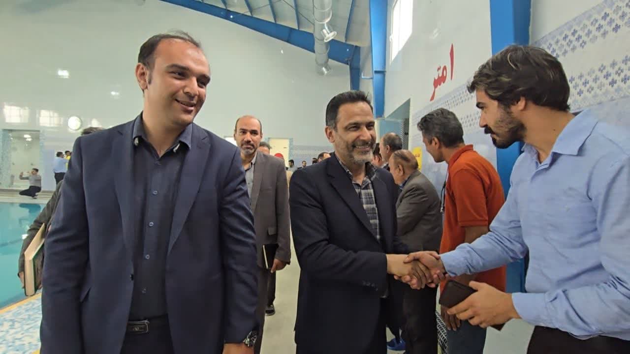 استخر شاهد گلپایگان بازگشایی شد+تصاویر