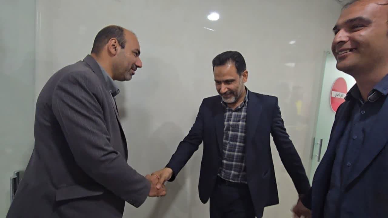 استخر شاهد گلپایگان بازگشایی شد+تصاویر