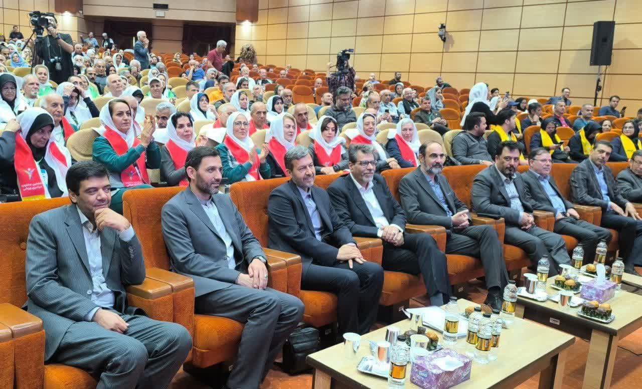 میزبان قهرمان شد+تصاویر میزبان قهرمان شد+تصاویر