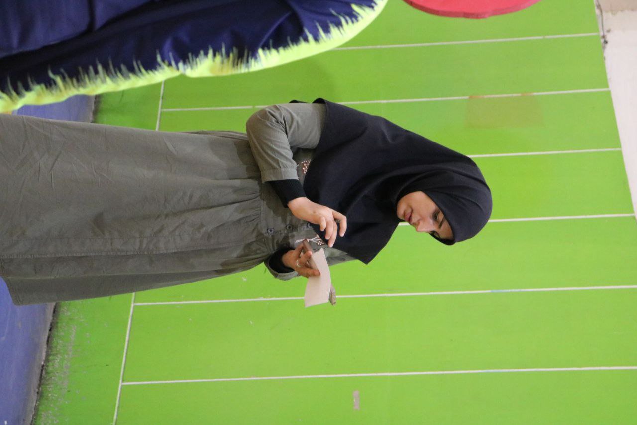 برگزاری مسابقات دارت کارگری بانوان استان اصفهان+تصاویر برگزاری مسابقات دارت کارگری بانوان استان اصفهان+تصاویر