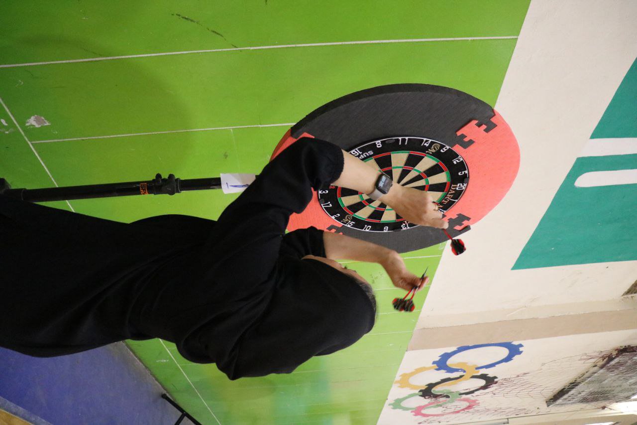 برگزاری مسابقات دارت کارگری بانوان استان اصفهان+تصاویر