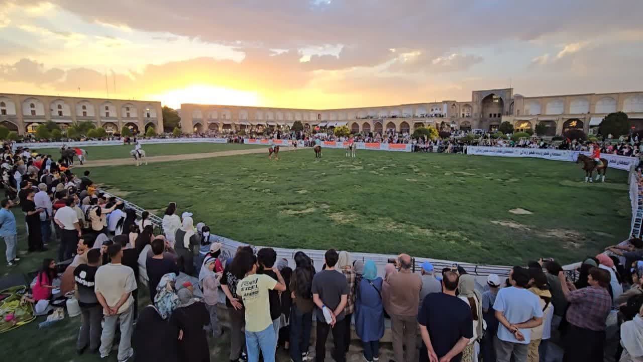 برگزاری مسابقات چوگان بزرگداشت به مناسبت هفته اصفهان برگزاری مسابقات چوگان بزرگداشت به مناسبت هفته اصفهان