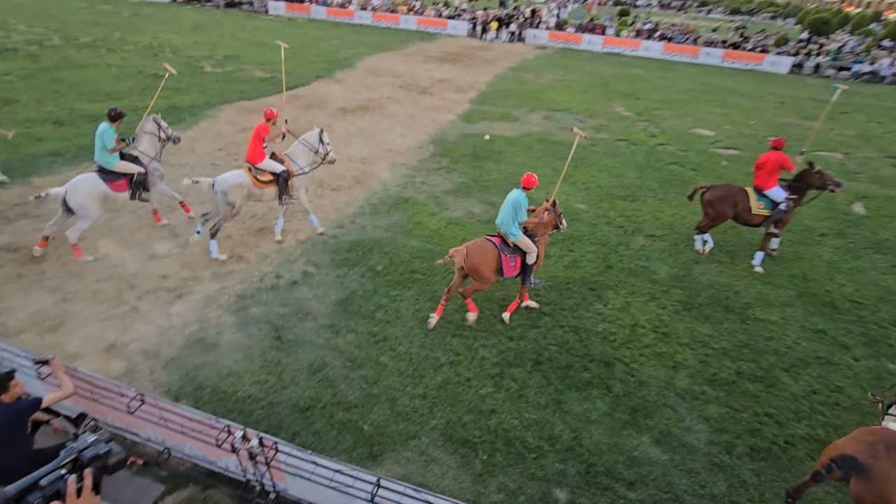 برگزاری مسابقات چوگان بزرگداشت به مناسبت هفته اصفهان برگزاری مسابقات چوگان بزرگداشت به مناسبت هفته اصفهان