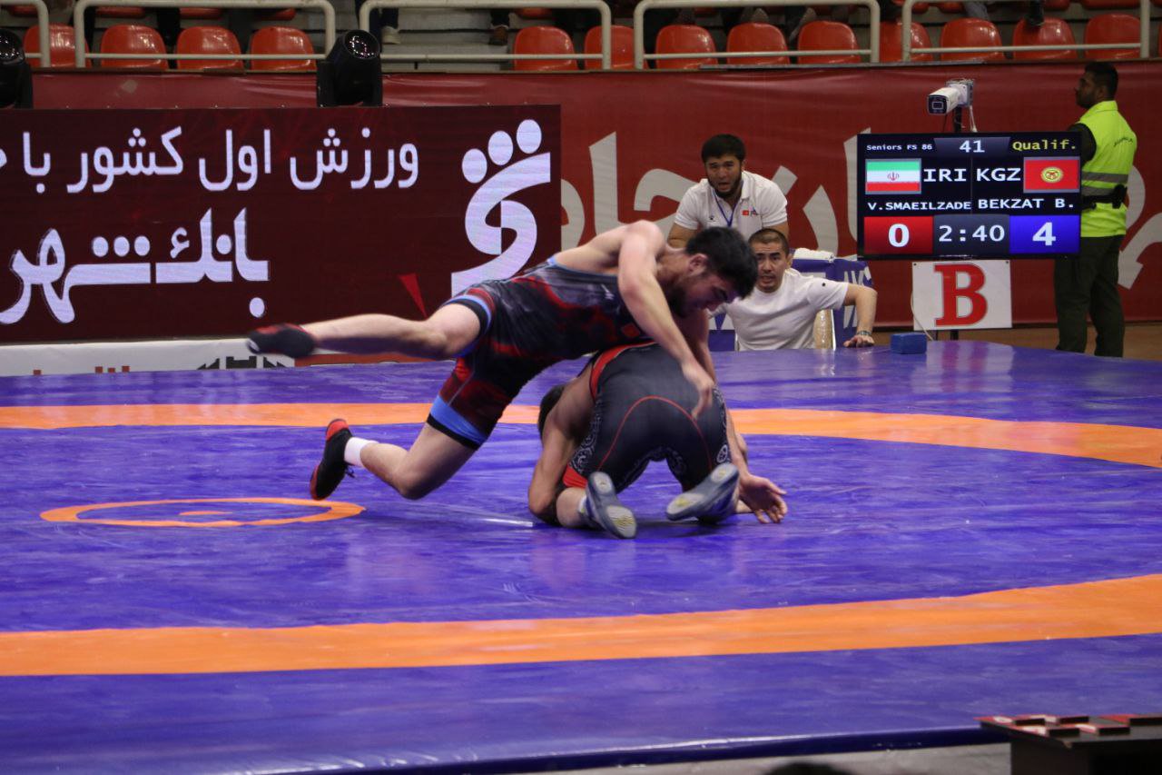 افتتاح رسمی مسابقات بین‌المللی کشتی جام جهان پهلوان تختی+تصاویر