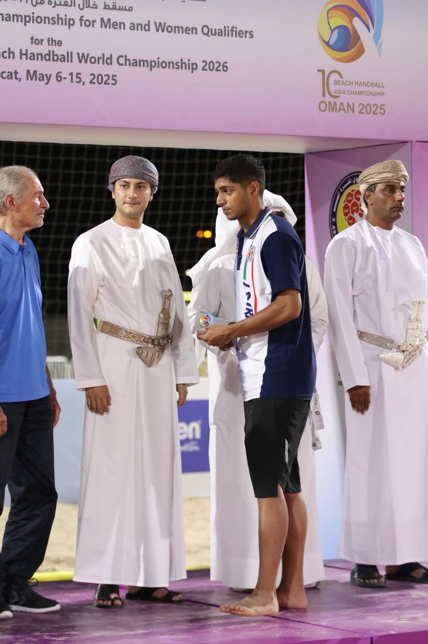 نایب قهرمانی هندبال ساحلی ایران در آسیا نایب قهرمانی هندبال ساحلی ایران در آسیا