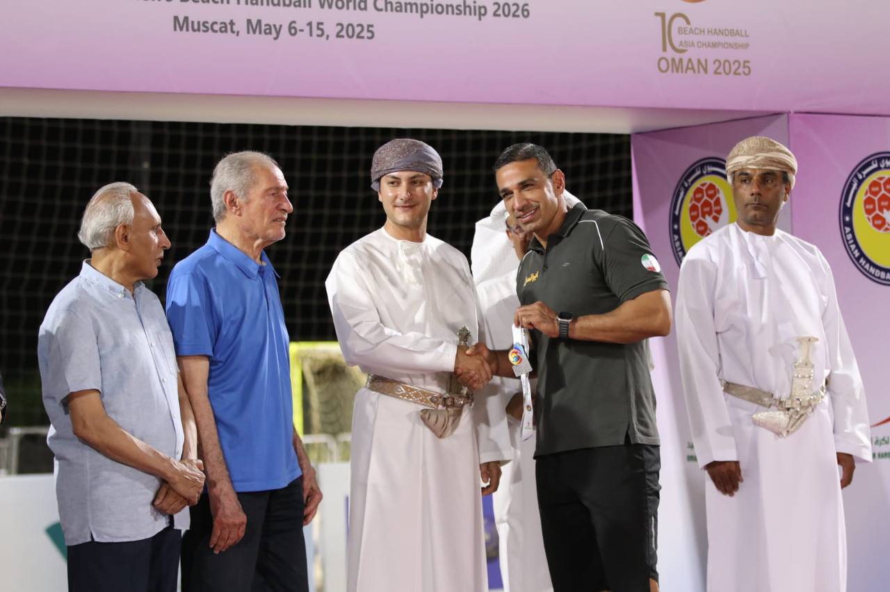 نایب قهرمانی هندبال ساحلی ایران در آسیا نایب قهرمانی هندبال ساحلی ایران در آسیا