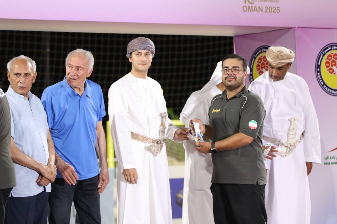 نایب قهرمانی هندبال ساحلی ایران در آسیا نایب قهرمانی هندبال ساحلی ایران در آسیا