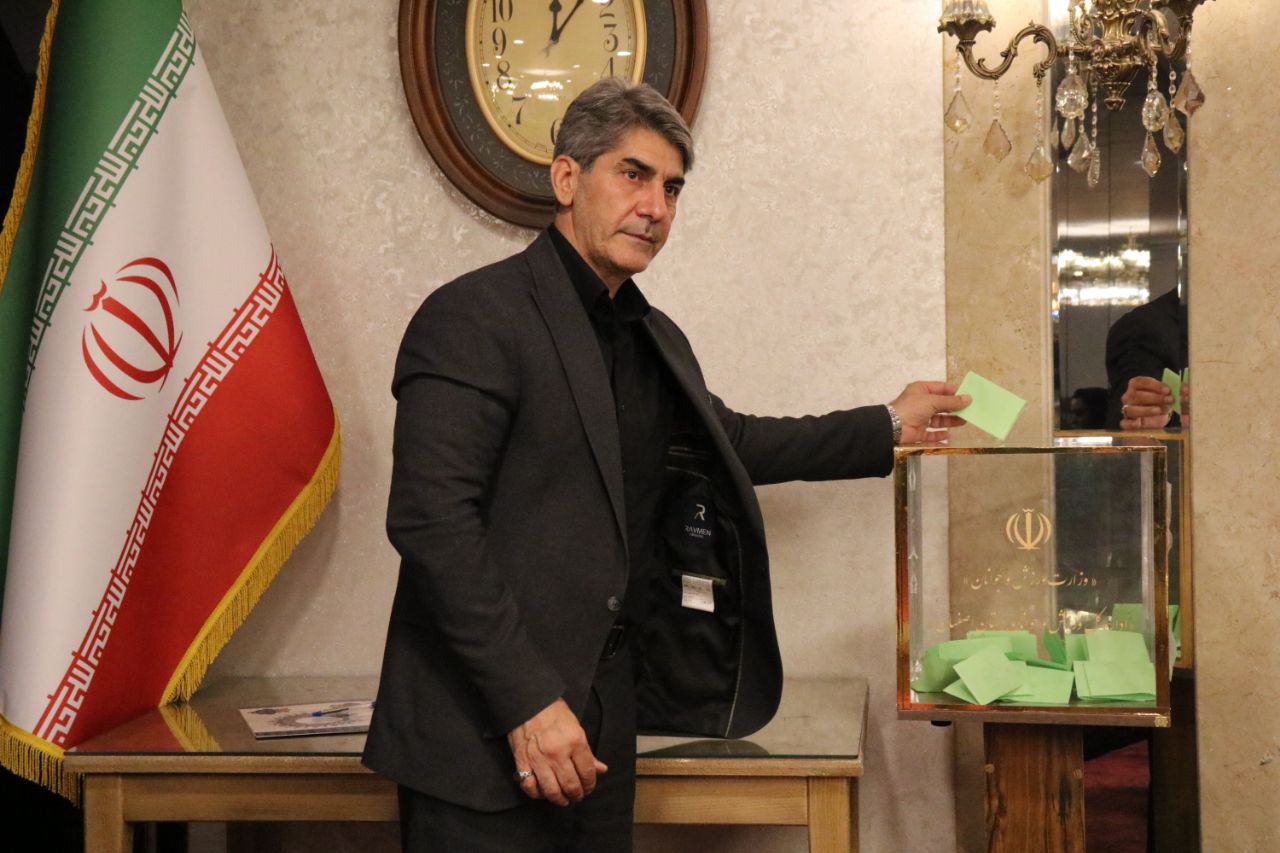 انتخاب مجتبی محمدی به عنوان رئیس هیات بدنسازی و پرورش اندام 