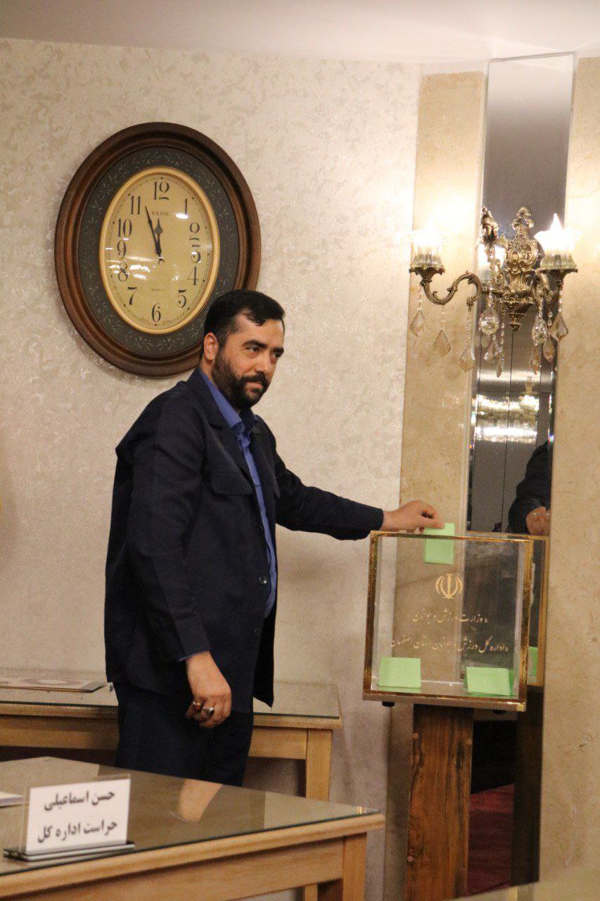 انتخاب مجتبی محمدی به عنوان رئیس هیات بدنسازی و پرورش اندام 