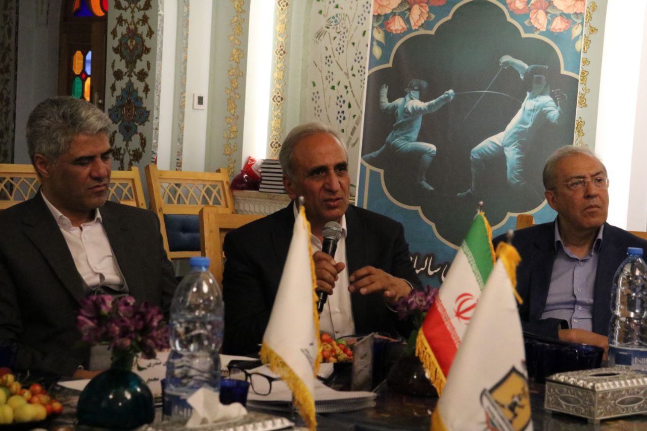 برگزاری مجمع سالیانه هیات شمشیربازی استان اصفهان+تصاویر