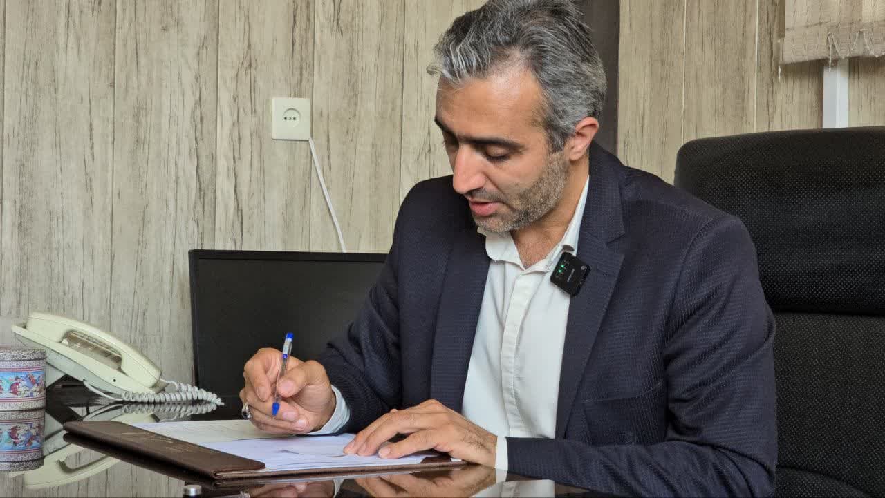 سفر سیدمهدی صدری به شهرستان آران و بیدگل+تصاویر سفر سیدمهدی صدری به شهرستان آران و بیدگل+تصاویر