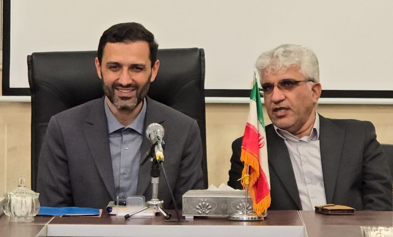 سفر سیدمهدی صدری به شهرستان آران و بیدگل+تصاویر سفر سیدمهدی صدری به شهرستان آران و بیدگل+تصاویر