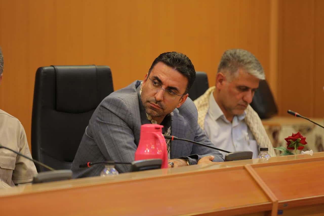 نشست با مسئولین هیات‌های ورزشی استان اصفهان 