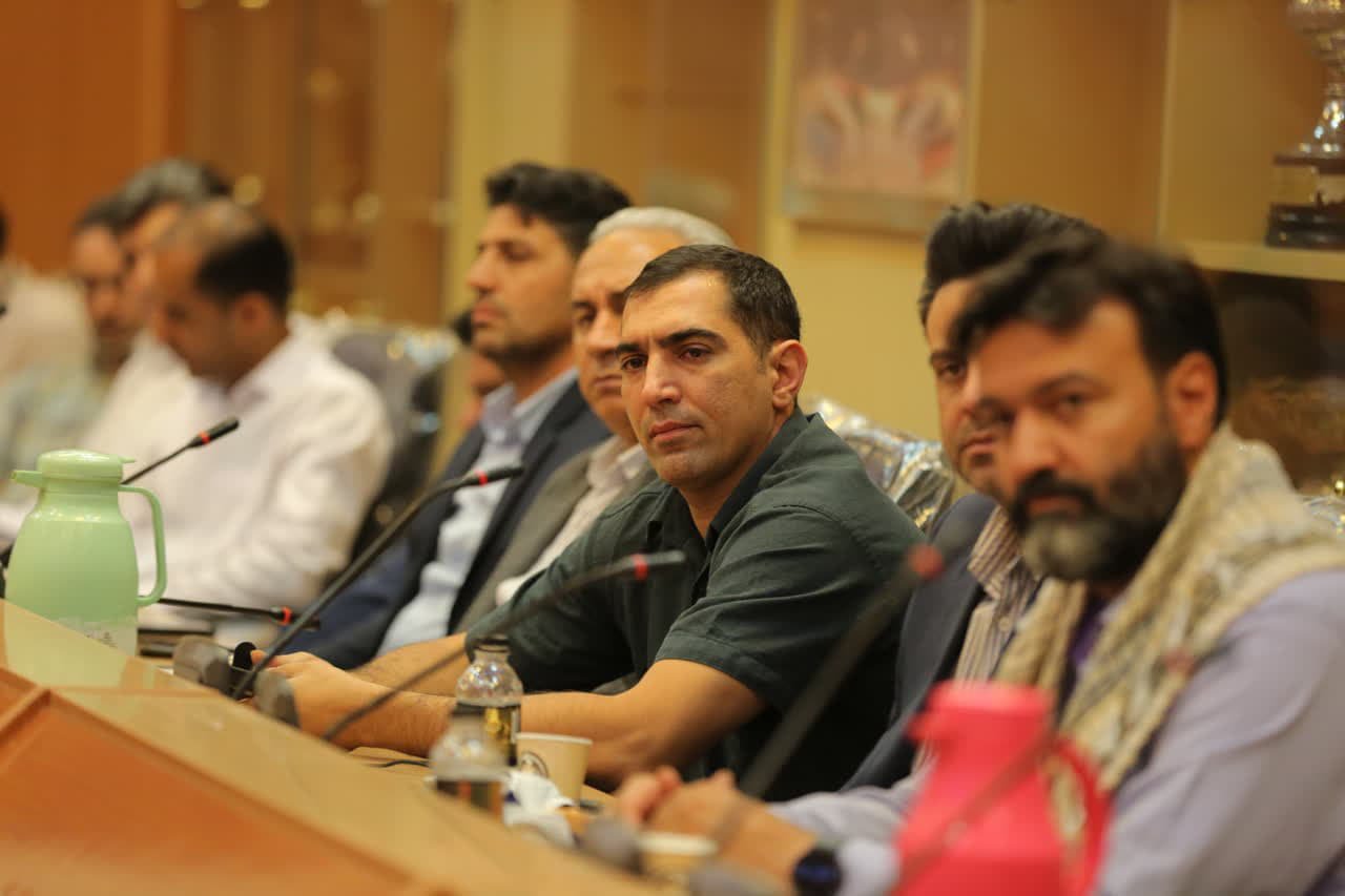 نشست با مسئولین هیات‌های ورزشی استان اصفهان 