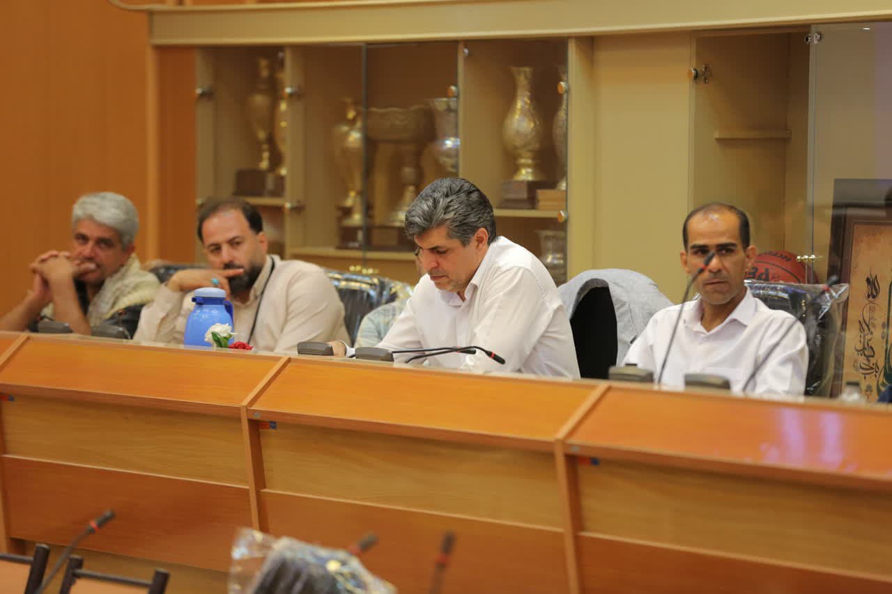 نشست با مسئولین هیات‌های ورزشی استان اصفهان 