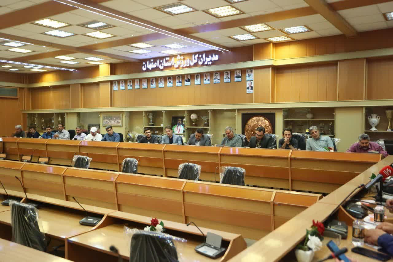 زمانی ورزش ارزشمند است که با ارزش‌ها همراه باشد