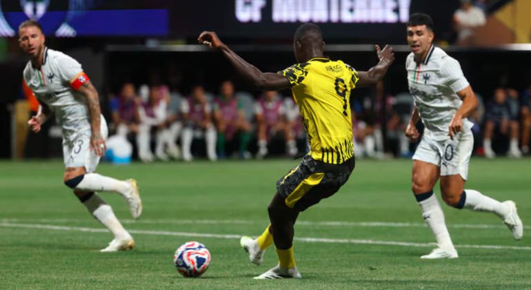 بروسیا دورتموند حریف رئال مادرید شد