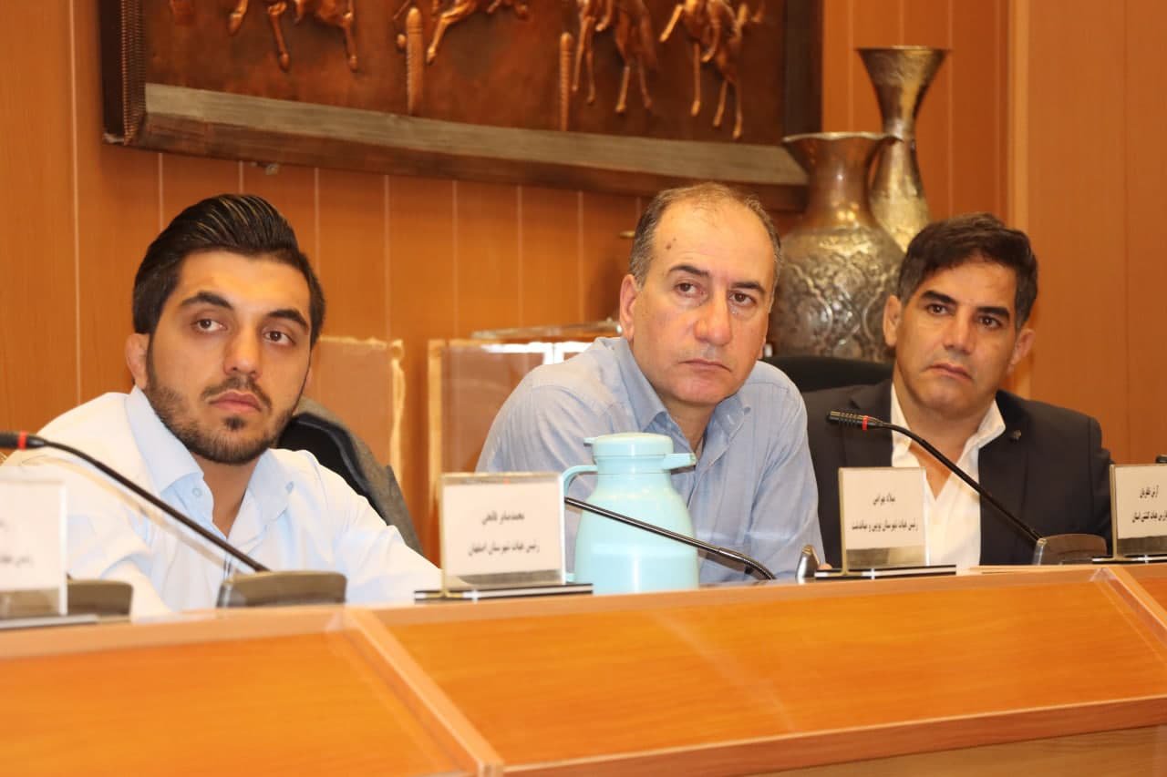 برگزاری مجمع سالیانه هیات کشتی استان اصفهان +تصاویر