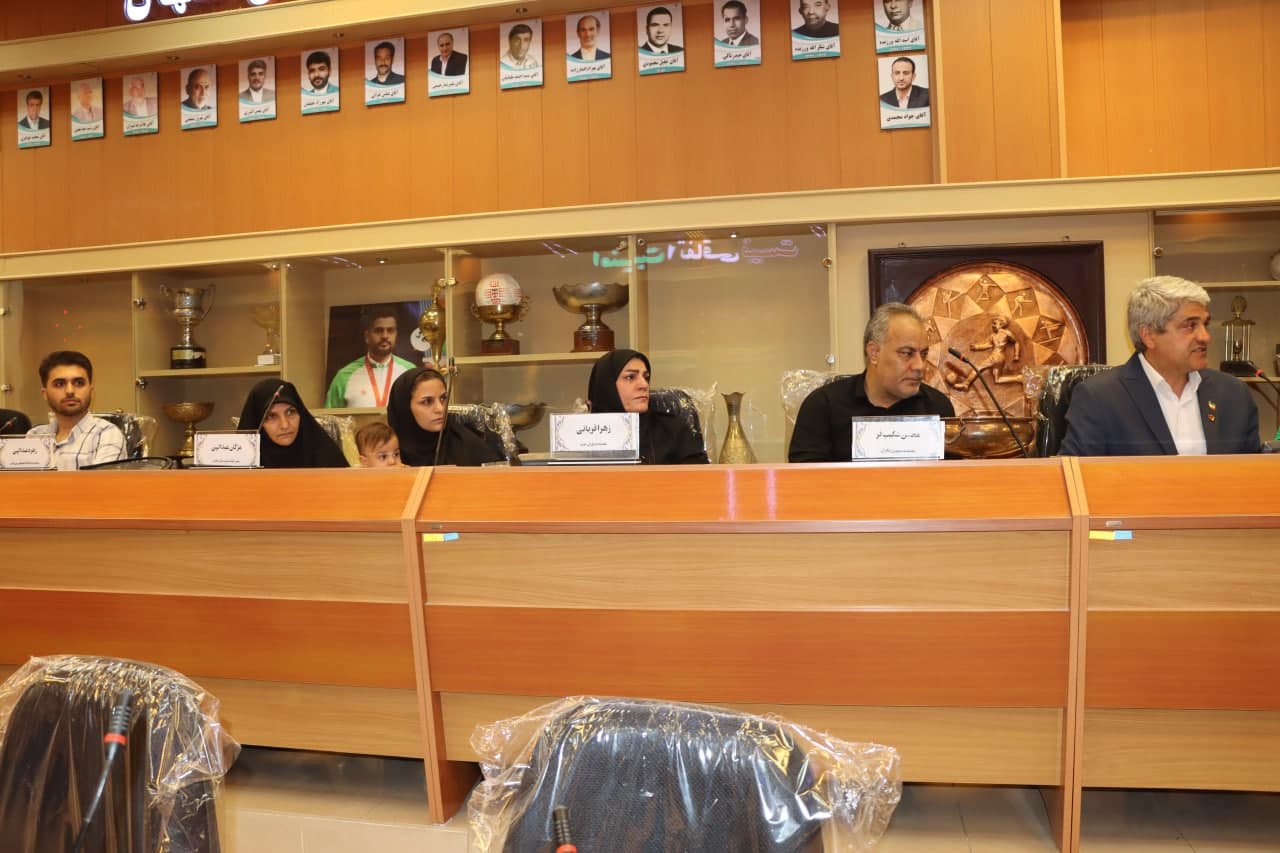 برگزاری مجمع سالیانه هیات تیراندازی استان اصفهان+تصاویر برگزاری مجمع سالیانه هیات تیراندازی استان اصفهان+تصاویر