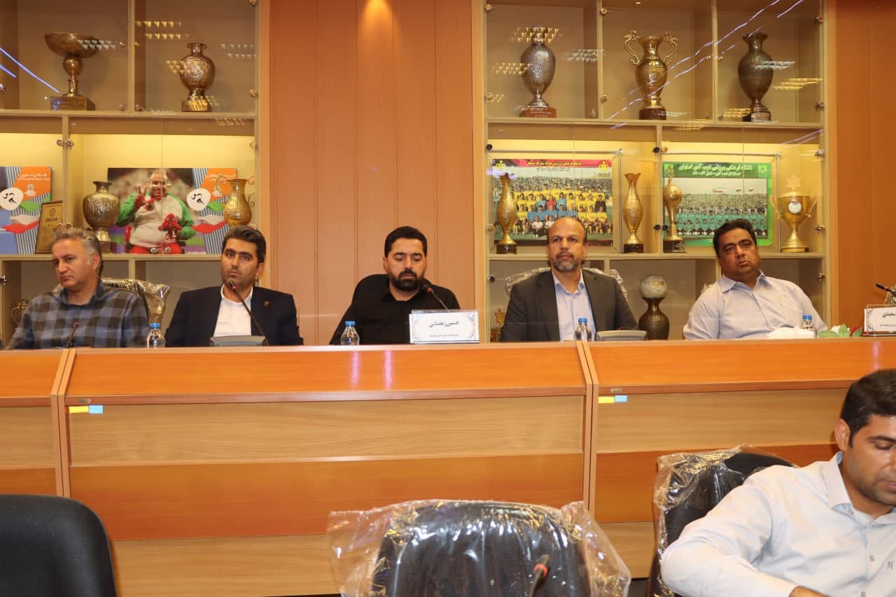 برگزاری مجمع سالیانه هیات تیراندازی استان اصفهان+تصاویر برگزاری مجمع سالیانه هیات تیراندازی استان اصفهان+تصاویر