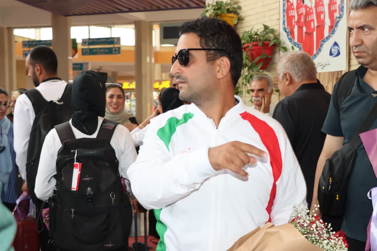 استقبال از اسکیت‌سواران اصفهانی پس از درخشش در کاپ جهانی ایتالیا+تصاویر  