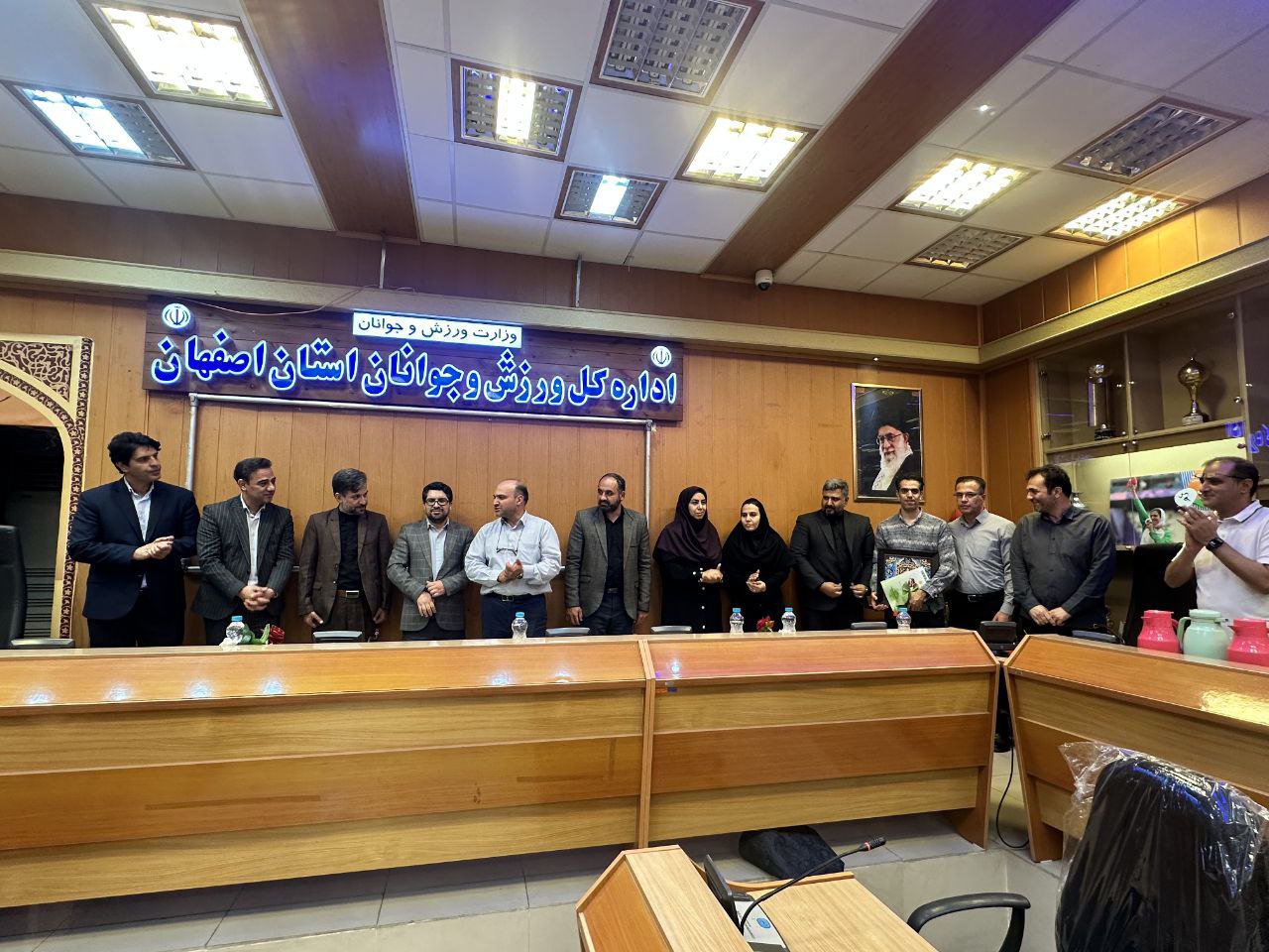 تجلیل از دانشجویان ورزشکار جا مانده از مسابقات جهانی آلمان تجلیل از دانشجویان ورزشکار جا مانده از مسابقات جهانی آلمان