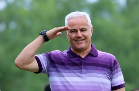 فرشاد پیوس: مربیگری در پرسپولیس حق پیشکسوتان، خواهان کادر ایرانی قوی هستم