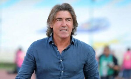 سرمربی پرتغالی راس امور است