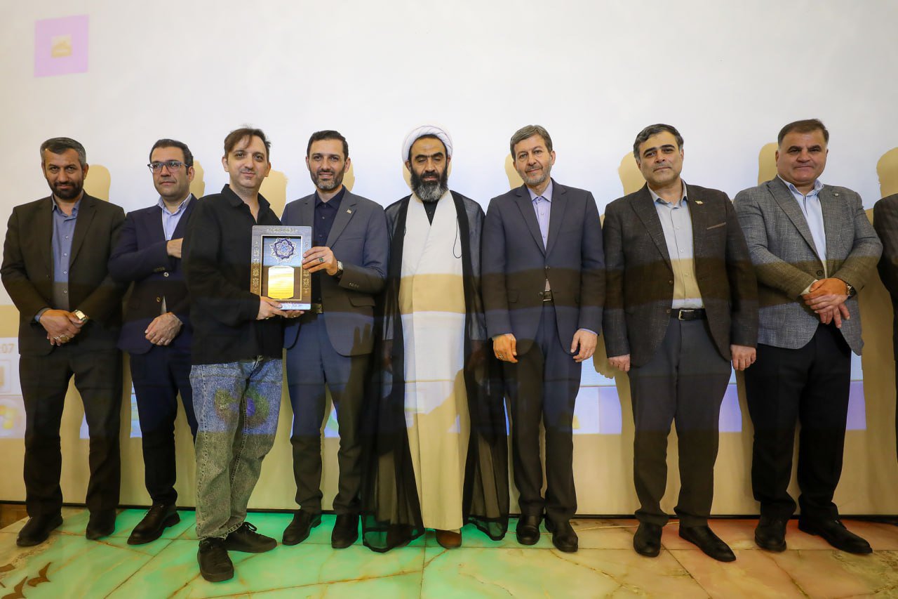 کسب مقام توسط پژمان سلطانی مدیرمسئول پایگاه خبری ذره بین ورزش کسب مقام توسط پژمان سلطانی مدیرمسئول پایگاه خبری ذره بین ورزش