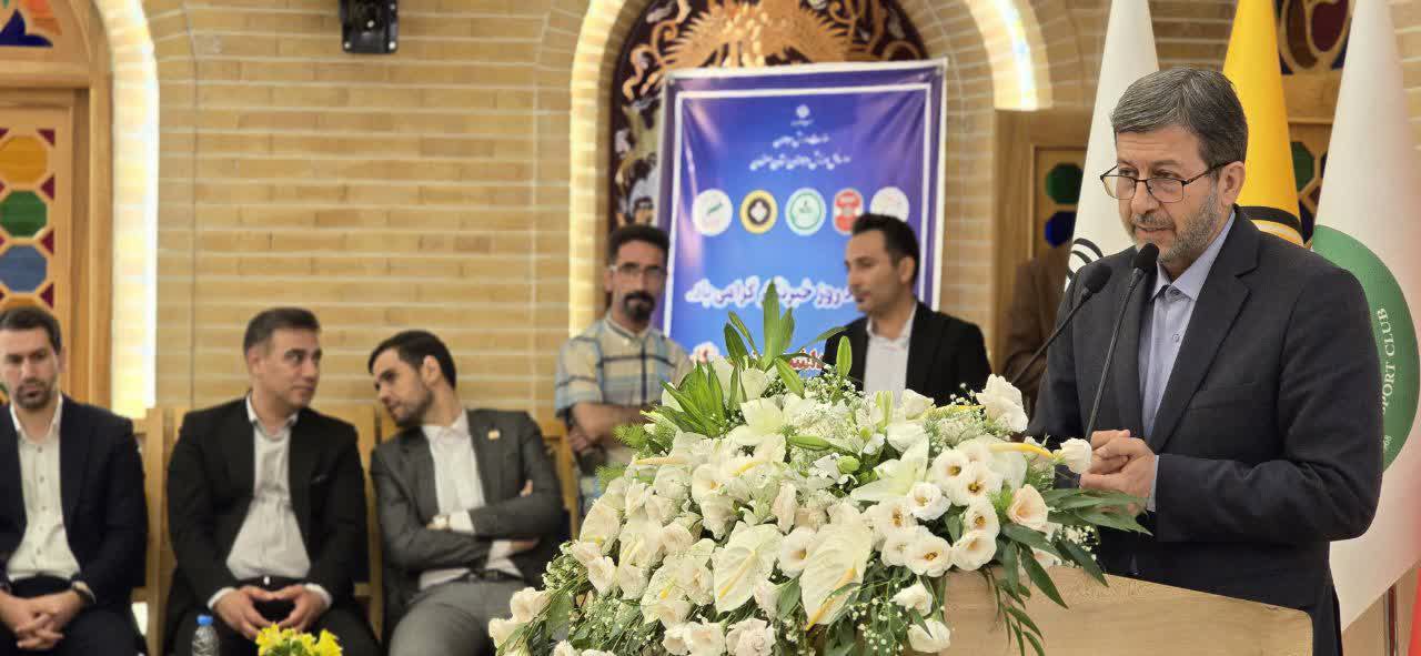 کسب مقام توسط پژمان سلطانی مدیرمسئول پایگاه خبری ذره بین ورزش