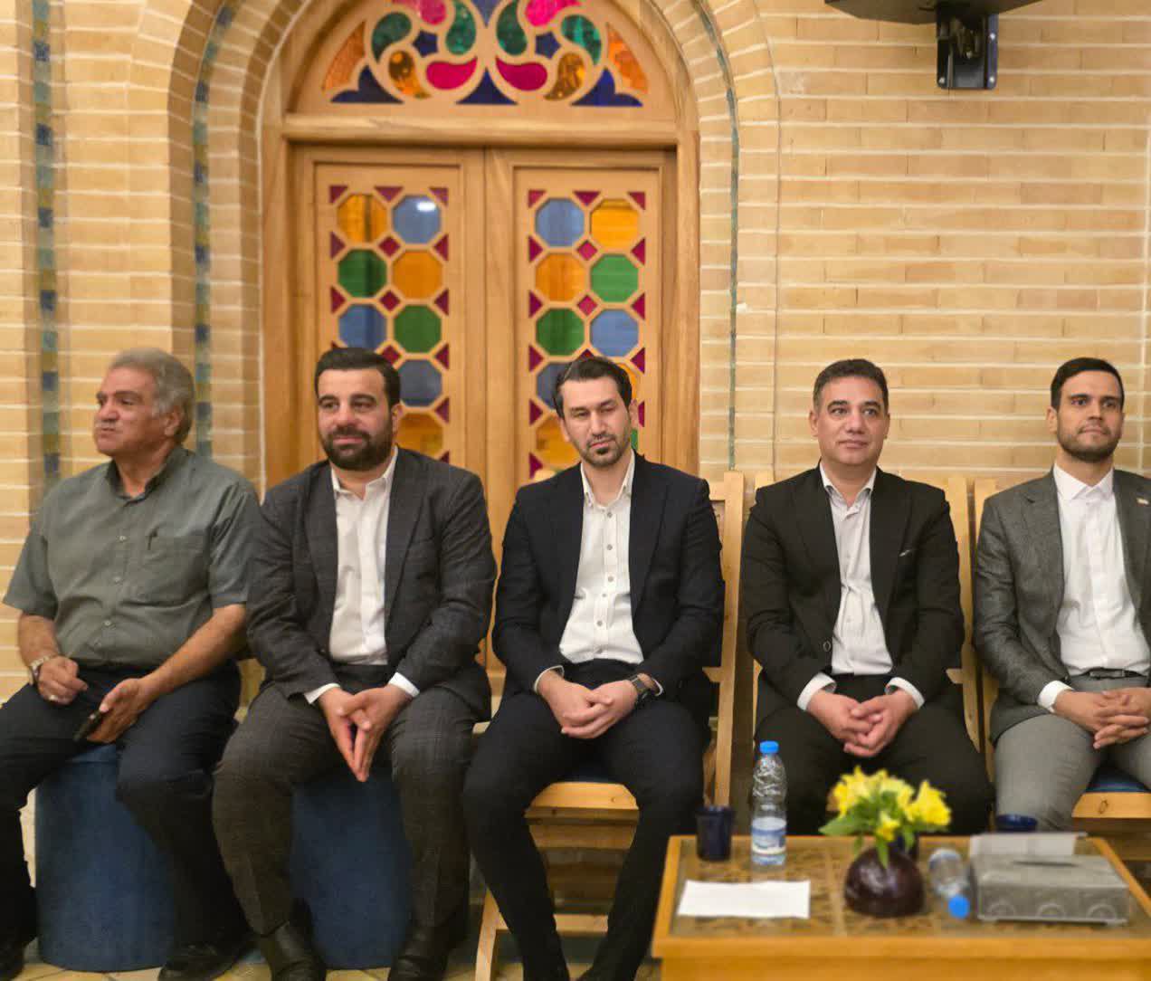 کسب مقام توسط پژمان سلطانی مدیرمسئول پایگاه خبری ذره بین ورزش کسب مقام توسط پژمان سلطانی مدیرمسئول پایگاه خبری ذره بین ورزش