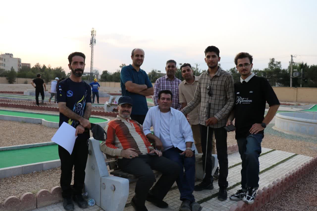 مدیر مسئول پایگاه خبری ذره بین ورزش قهرمان شد+تصاویر