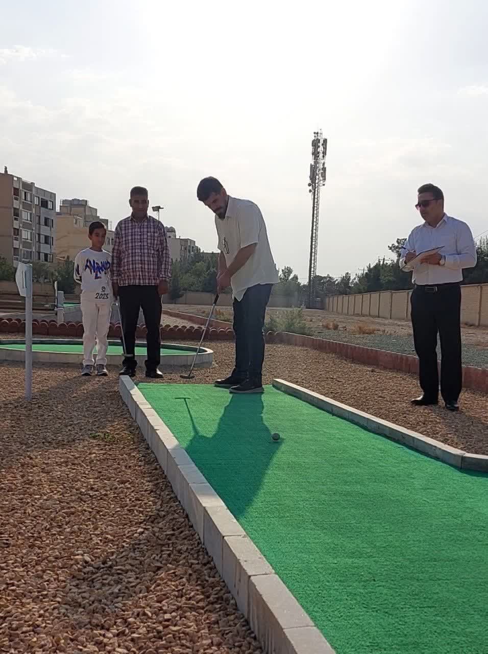 مدیر مسئول پایگاه خبری ذره بین ورزش قهرمان شد+تصاویر