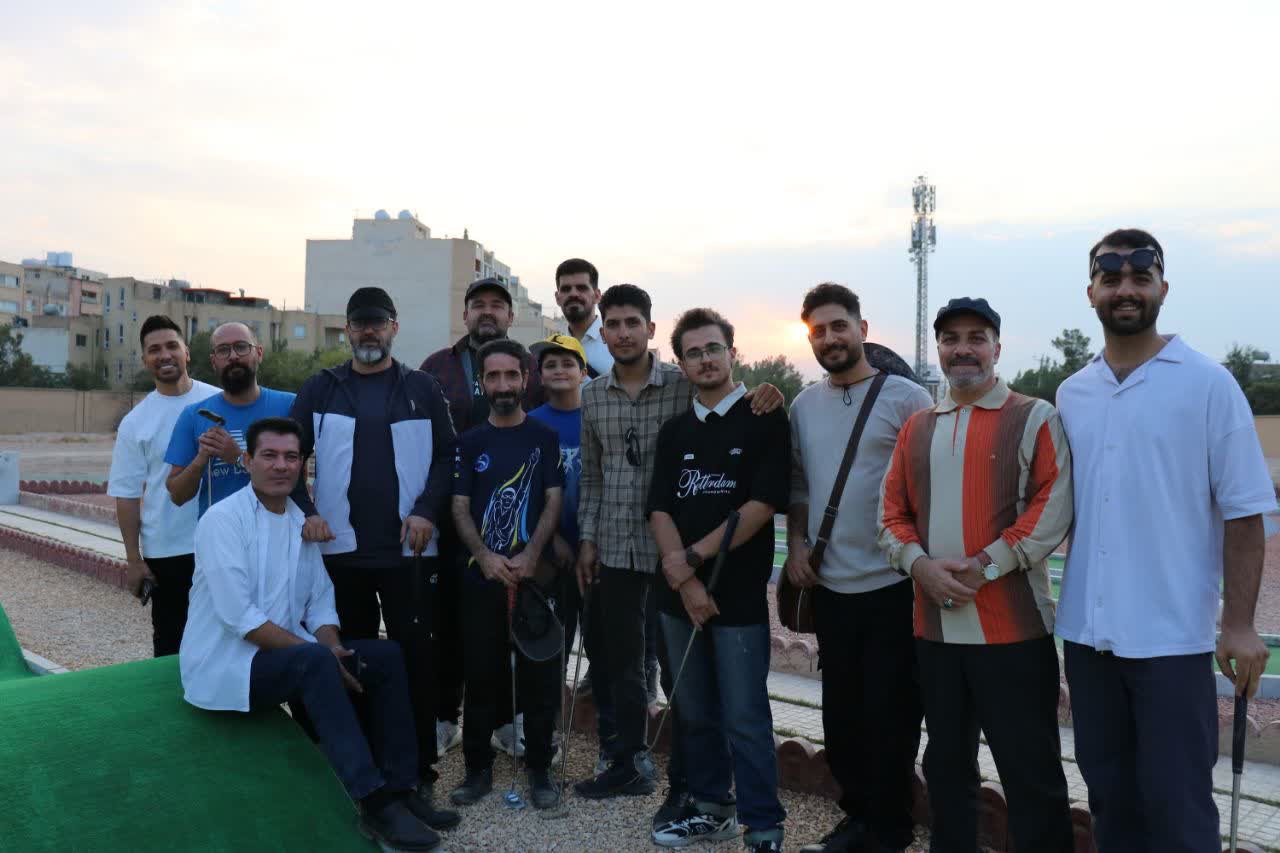 مدیر مسئول پایگاه خبری ذره بین ورزش قهرمان شد+تصاویر