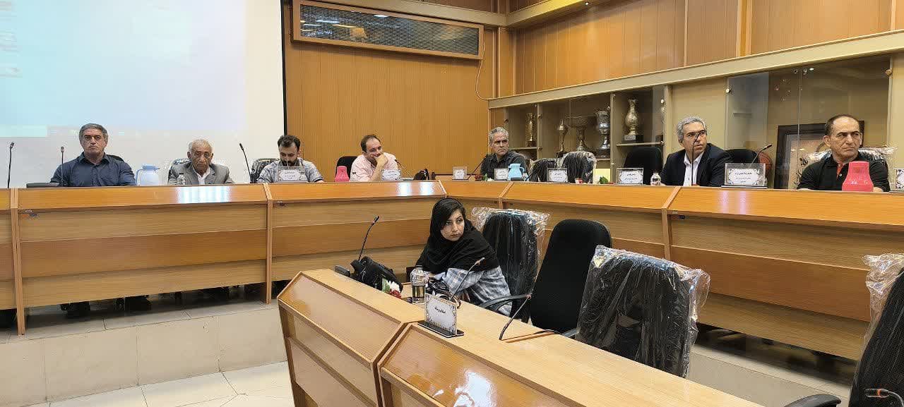 برگزاری مجمع عمومی سالیانه هیات وزنه‌برداری استان اصفهان+تصاویر